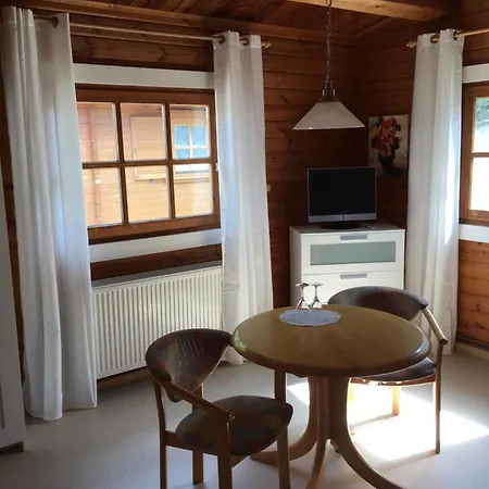 Гостевой дом Abb Sportcenter Gaensefurth, Doppelzimmer Ohne Kueche, Standard Doppelzimmer Mit Kueche 3*