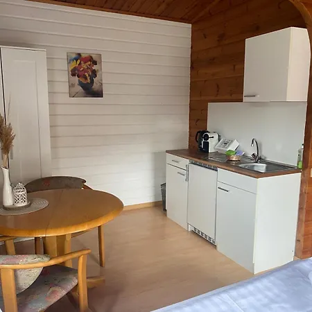 Abb Sportcenter Gaensefurth, Doppelzimmer Ohne Kueche, Standard Doppelzimmer Mit Kueche 3*