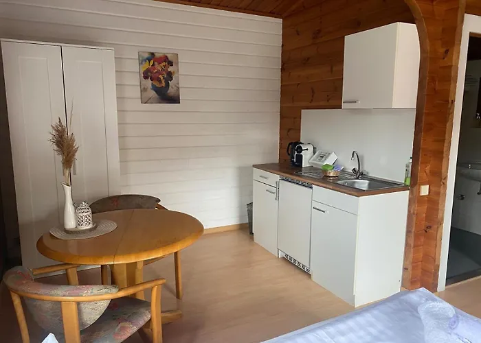 Abb Sportcenter Gaensefurth, Doppelzimmer Ohne Kueche, Standard Doppelzimmer Mit Kueche 3*